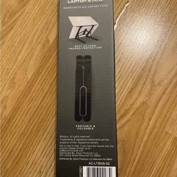 Computer stand - Picture 7 of 7